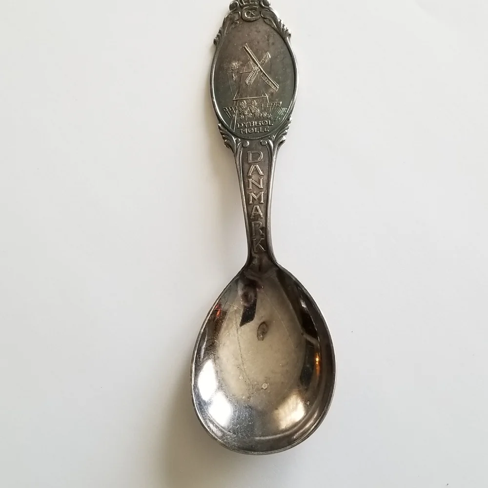 Vintage Denmark spoon silver plate Danmark Dybbol Molle Dana Souvenir
